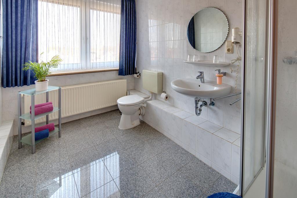 Wh Monteurhotel Papenburg Nord Habitación foto