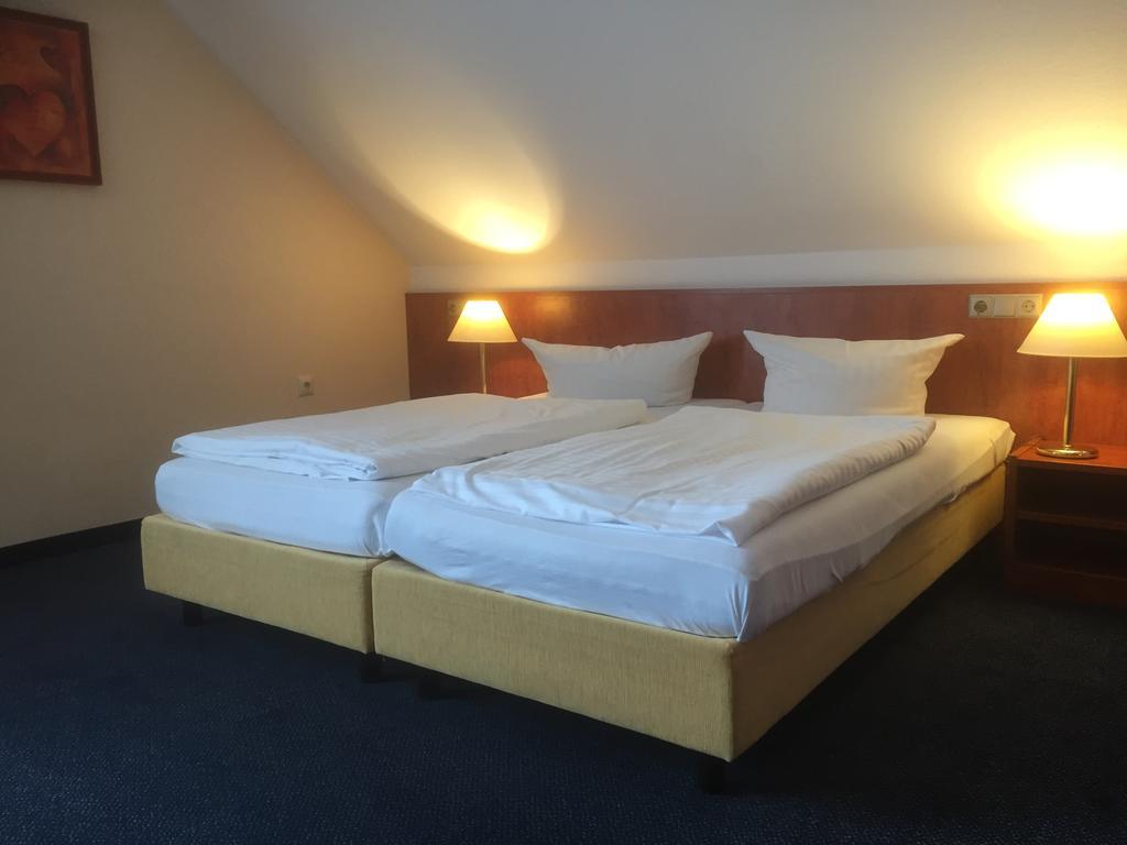 Wh Monteurhotel Papenburg Nord Exterior foto